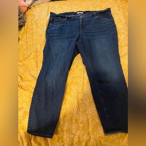 LOFT dark wash skinny jeans. Size 22. Plus size.